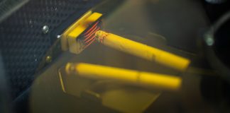 Robot helps researcher study effects of smoking on people with HIV