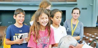 Palmer Trinity School welcomes renowned author Carl Hiaasen Palmer Trinity School welcomes renowned author Carl Hiaasen