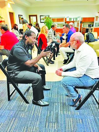 Valley Bank hosts SpeedBiz for great one-on-one networking