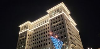 12-FOOT CHANUKAH MENORAH LIGHTS UP CORAL GABLES IN SHOW OF JEWISH PRIDE