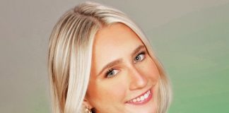 Positive people in Pinecrest : Carli Schmidt Positive people in Pinecrest : Carli Schmidt