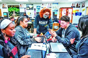 Achieve Miami gets $1 million grant from Helios Education Foundation to expand educational equity