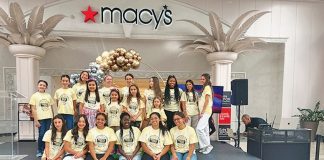 Young Entrepreneurs and Rotary superheroes shine Young Entrepreneurs and Rotary superheroes shine