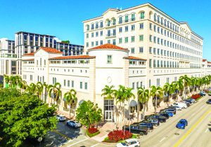 Bagel Emporium & Grille signs retail lease at 4000 Ponce in Coral Gables