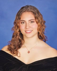 Positive people in Pinecrest : Alessandra Falcon