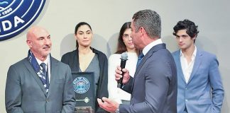 Gary Nader receives the Key to the City of Miami in recognition of his visionary contributions to the arts Gary Nader receives the Key to the City of Miami in recognition of his visionary contributions to the arts