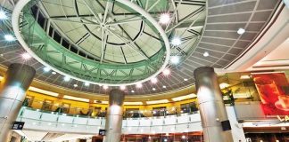 Global Traveler survey says:MIA best airport for layovers Global Traveler survey says:MIA best airport for layovers