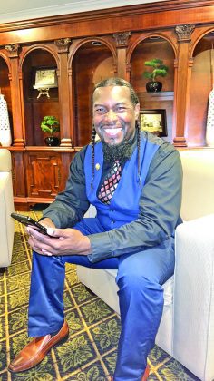 Pure excitement and dazzling international entertainment highlight Miami-Dade County League of Cities 71st Installation Gala for incoming President, Mayor Omarr C. Nickerson, Ph.D.