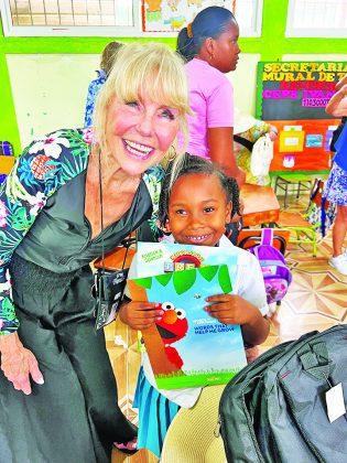Woman&rsquo;s Club member participate in &lsquo;Day of Service&rsquo; at Honduras&rsquo; school
