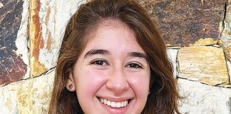 Positive people in Pinecrest : Naohmi Linares Positive people in Pinecrest : Naohmi Linares