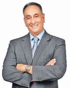 Luxury Realtor Raul Santidrian joins Coldwell Banker Realty