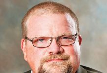 MDC Professor Oliver awarded Alex Trebek Legacy Fellowship MDC Professor Oliver awarded Alex Trebek Legacy Fellowship