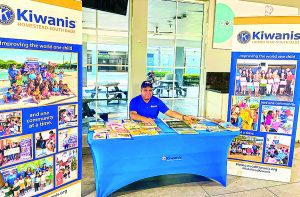 Kiwanis Club of Homestead-South Dade expands Chapman Partnership food service with free books for kids, families