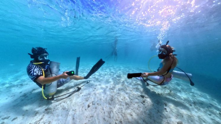 Mermaid Merle Conducts First Live Underwater Interview