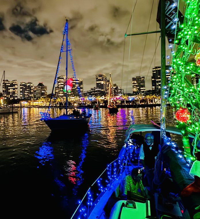 HOLIDAY BOAT PARADE - 1
