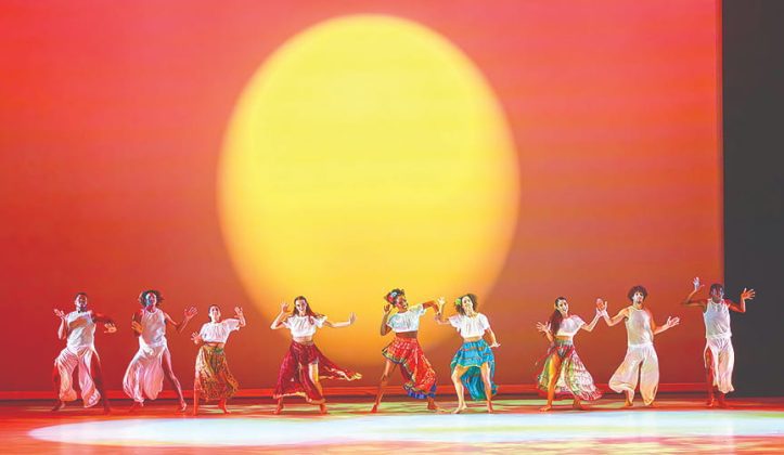 Dance Takes the Stage at Pinecrest Gardens This Winter