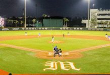 Florida wins the series 8-4 after a controversial call in the seventh inning, breaking the 4-4 tie.